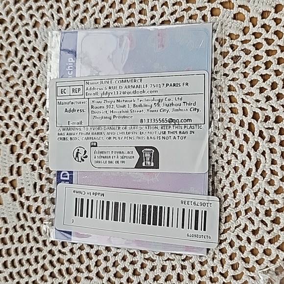 Hello kitty Credit card sticker cover - Picture 2 of 2